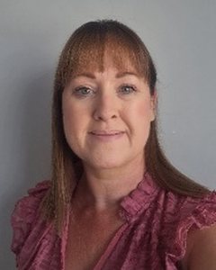 Múinteoir Nicola and Múinteoir Sinead